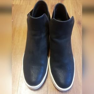 Maurices Brand Wedge